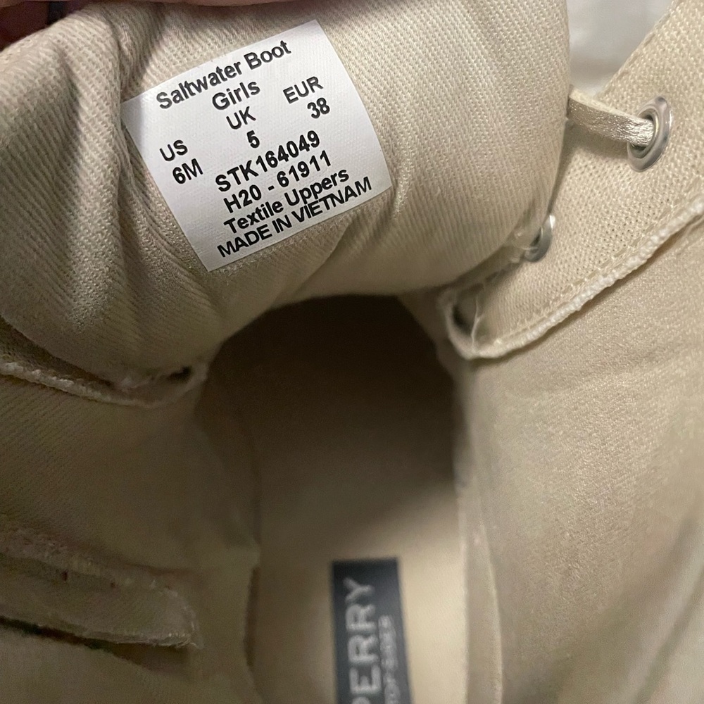 Girls Sperry Saltwater Boot - Picture 4 of 6